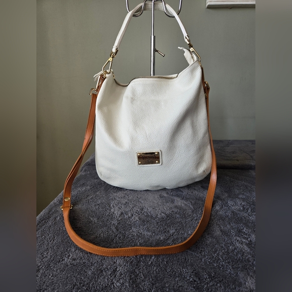 Valentina Italia Handbags - Valentina Italia Crossbody Bag  Off White